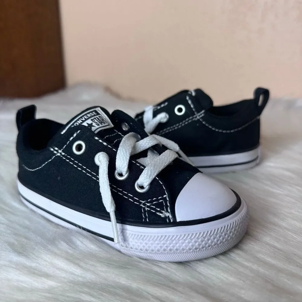 Converse Chuck Taylor Street (Little Kid) Sneaker, Black/White/Black Size 7